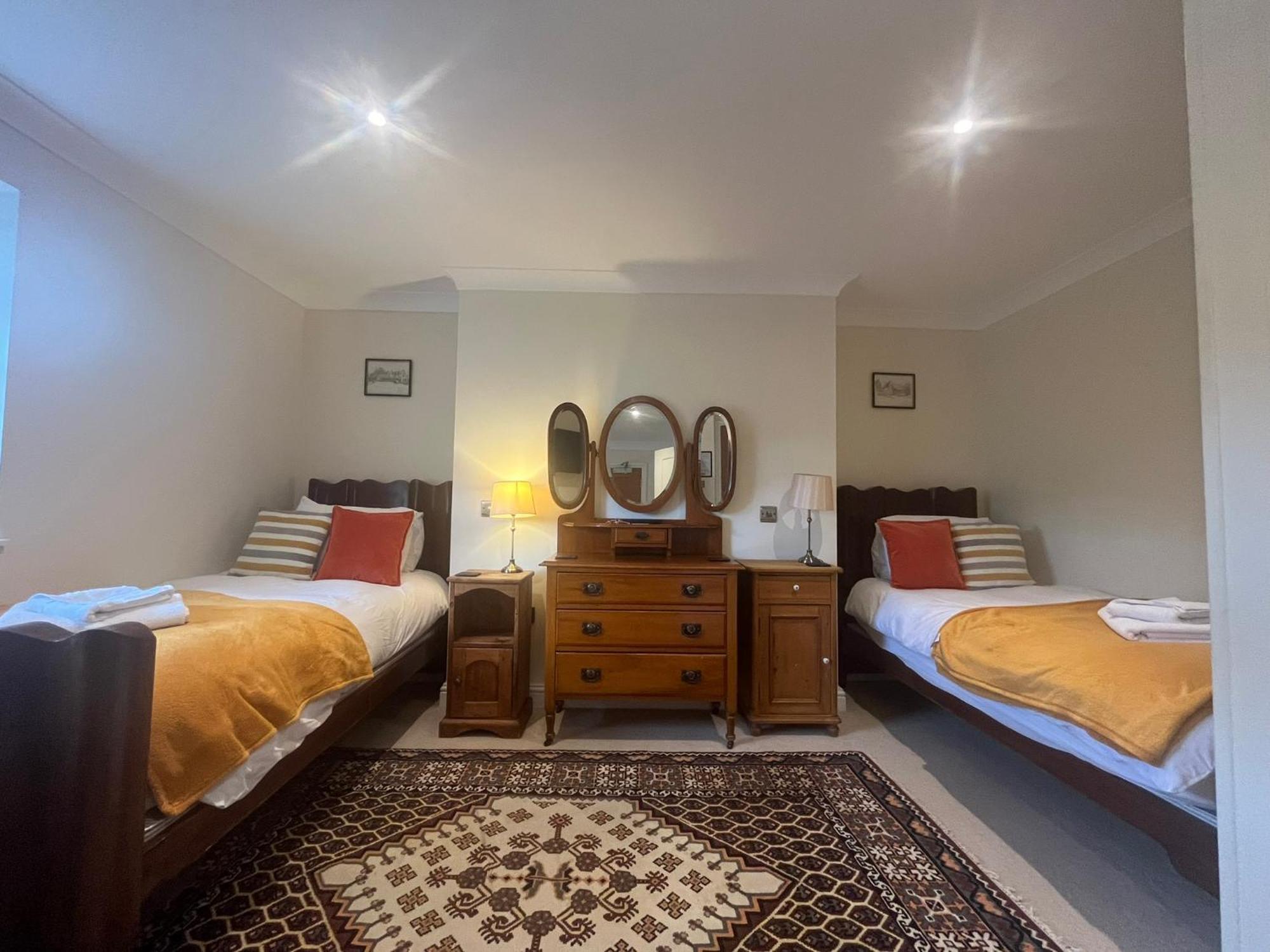 The Portland Guest house 4*
